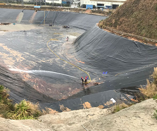 永定废水池清理
